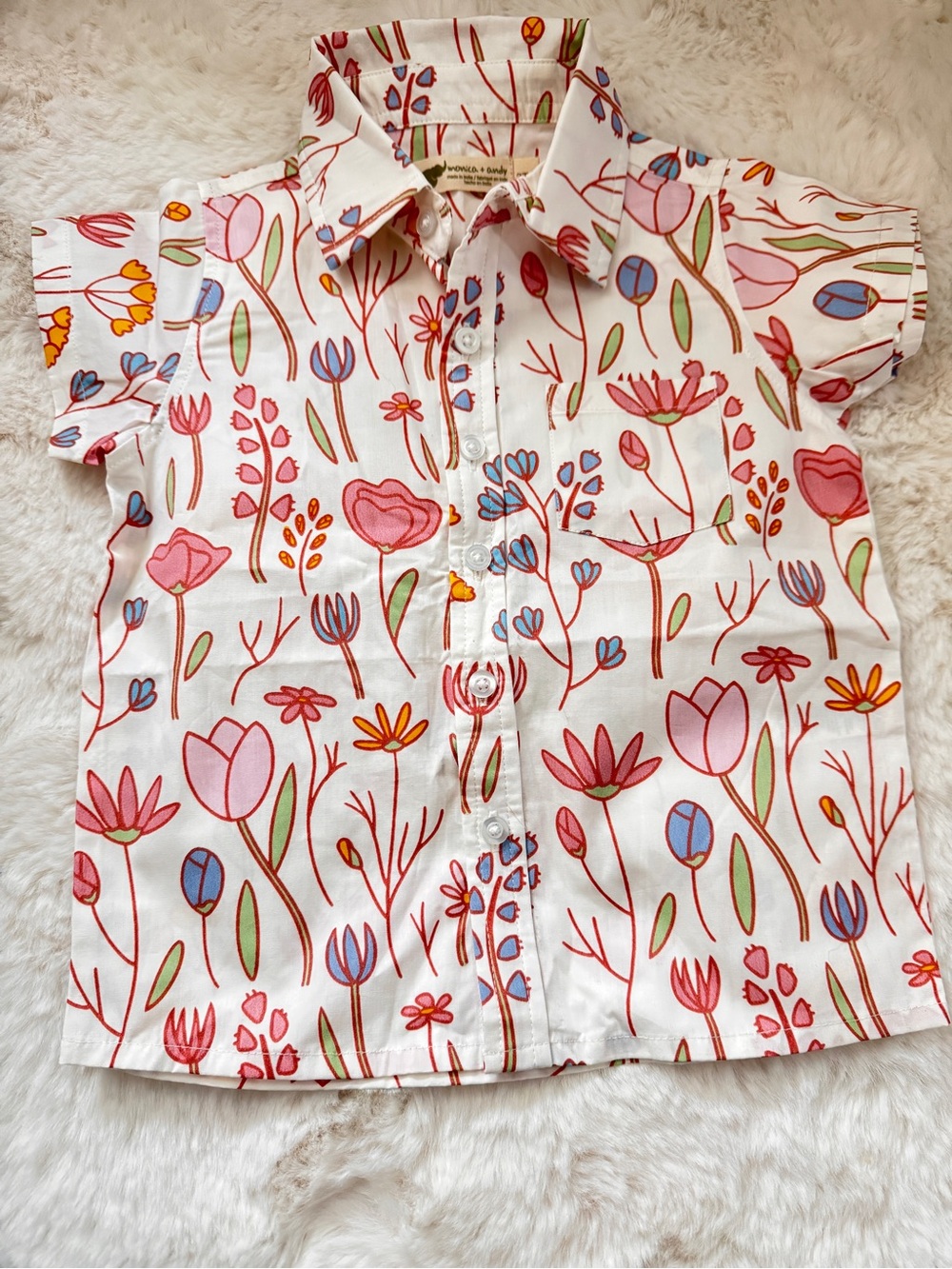 Mónica + Andy, 3T, Floral button up shirt, NWOT